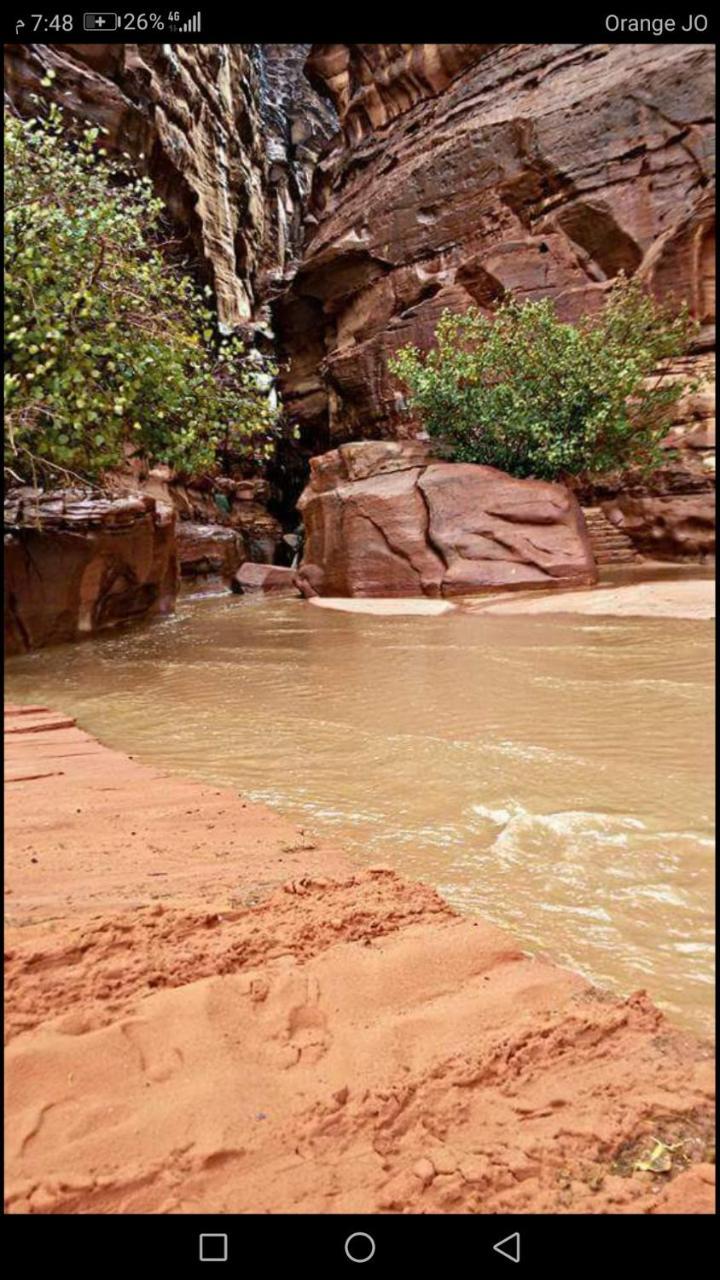 Climbers House In วาดิรัม ภายนอก รูปภาพ